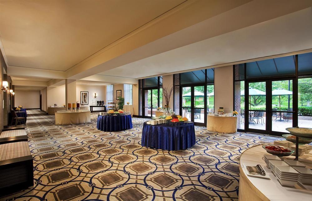 Philadelphia Marriott Old City Экстерьер фото